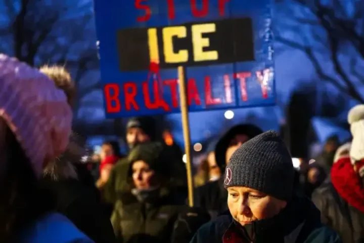 Fear of deportations drives migrant students to virtual classes in Minneapolis