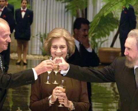 Fidel Castro, the only Ibero-American leader in the declassified papers of 23F in Spain