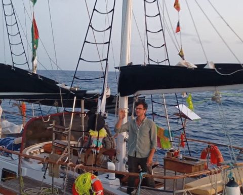 Flotilla organizer with aid to Cuba: “We cannot allow the siege against the island to be normalized”