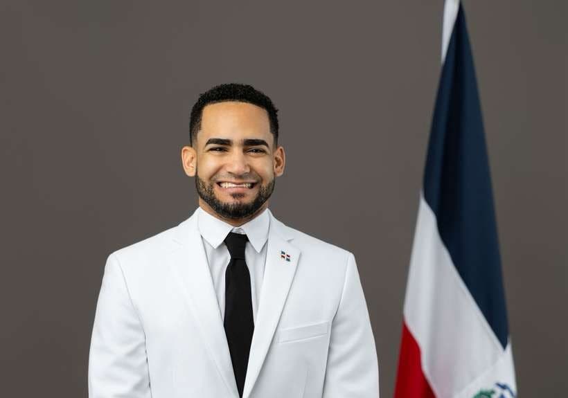 Fuerza del Pueblo elige a Lenin Campos como Secretario Nacional de la Juventud