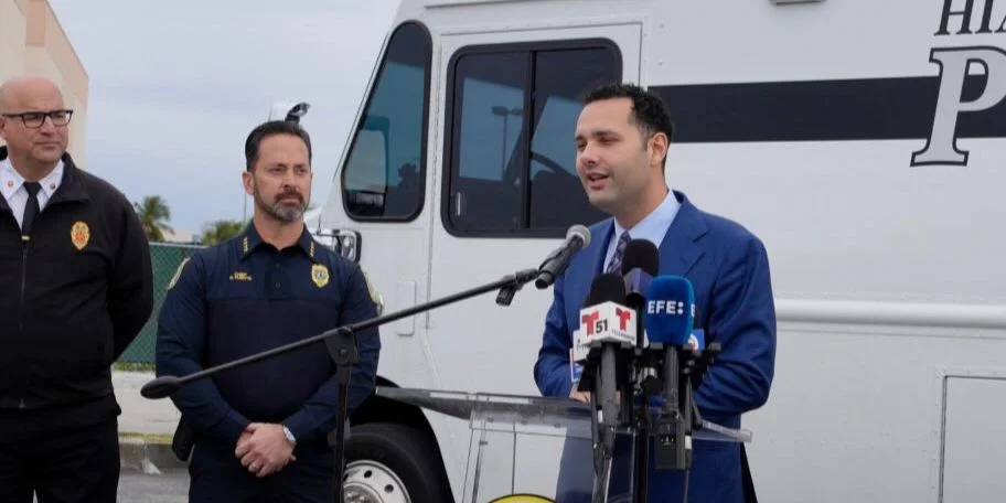 Bryan Calvo dirige la coordinación de un plan de seguridad para Hialeah