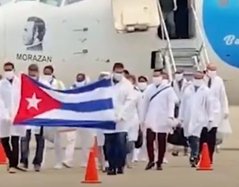 Médicos cubanos en Honduras
