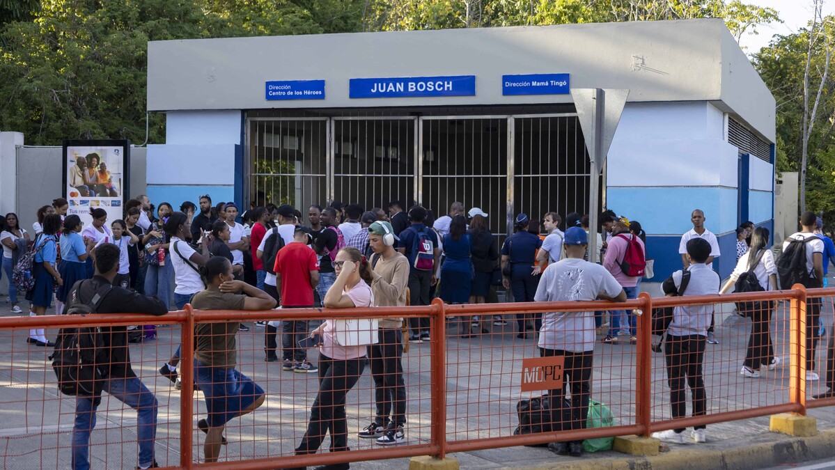 Housewives report damage caused by Monday's blackout