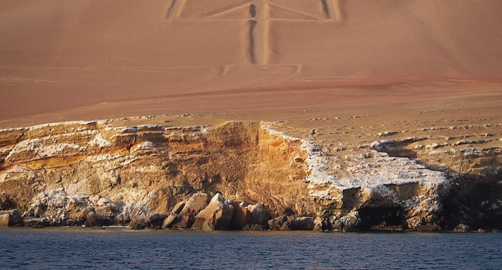 Ica: New attack in the intangible area of ​​the El Candelabro geoglyph in Paracas
