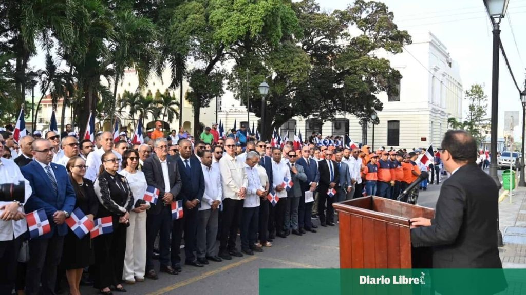 In Santiago they commemorate the 182nd anniversary of National Independence