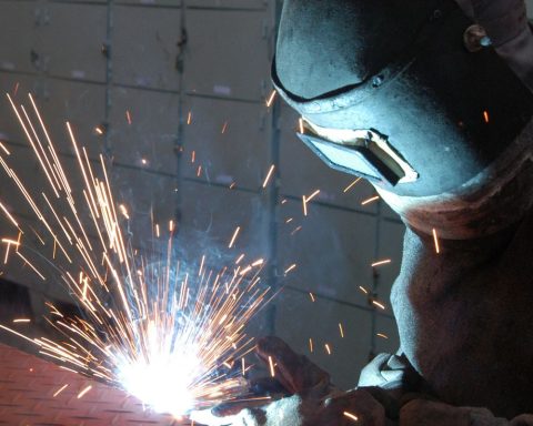 Inflation at the factory gate falls 4.53% in 2025; 2nd lowest since 2014