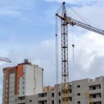 Investment rebounds thanks to construction, but consumption weakens