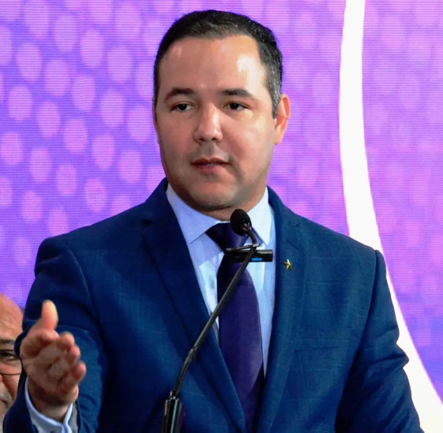 Johnny Pujols: El PLD no acompaña, liderará con su propio candidato