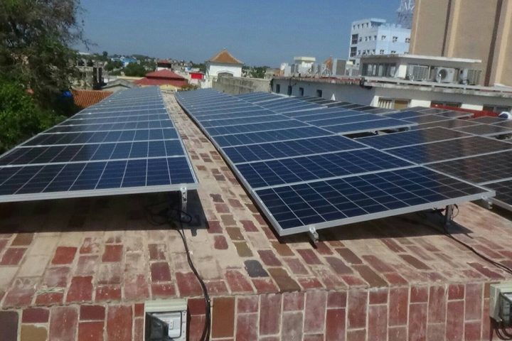 “Let Cuba Live”: They raise funds from the US to send solar panels to hospitals on the island