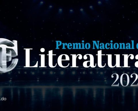 Live: award ceremony for the National Literature Award to Pedro Vergés