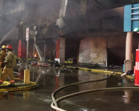 Saqueos en L&R Comercial tras incendio son falsos, asegura la Policía Nacional