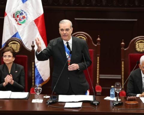 Luis Abinader announces a free zone of dry ports on his border with Haiti