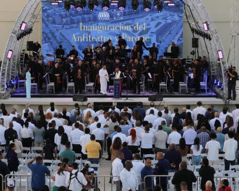 Luis Abinader inaugurates La Gaviota Amphitheater in Ciudad Juan Bosch