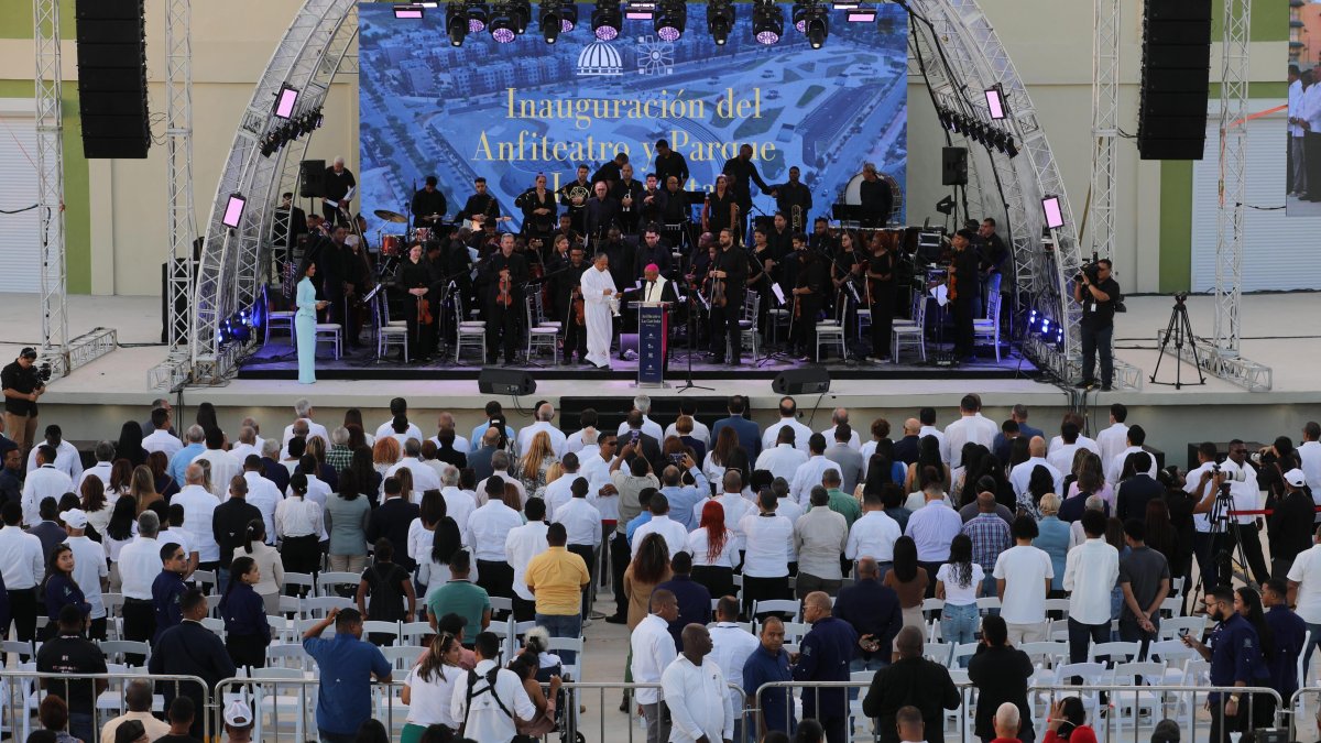 Luis Abinader inaugurates La Gaviota Amphitheater in Ciudad Juan Bosch