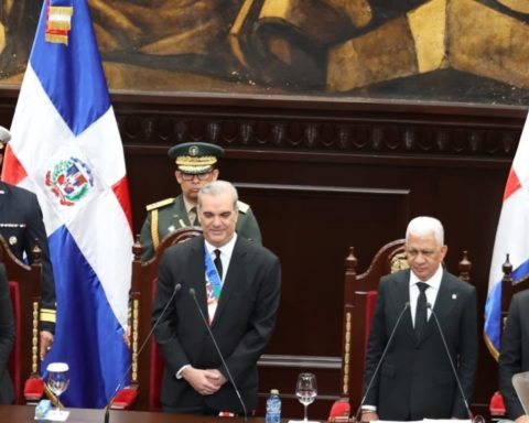 Luis Abinader is going to his sixth accountability today