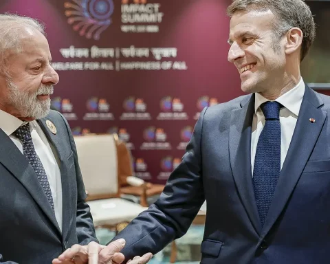 Lula and Macron deal with defense, science and technology and trade