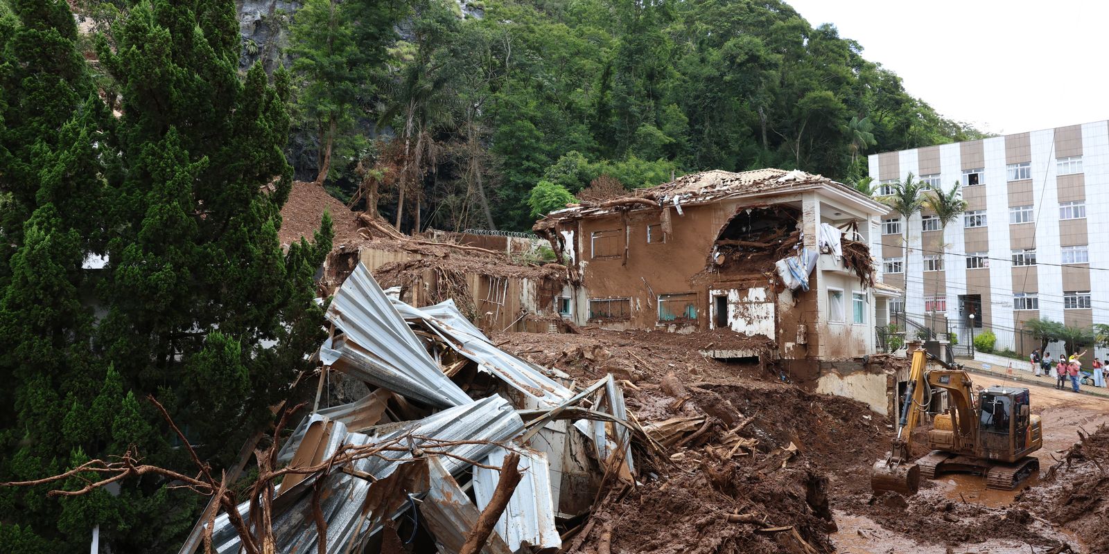 Lula is expected to fly over areas affected by the rains in MG this Saturday