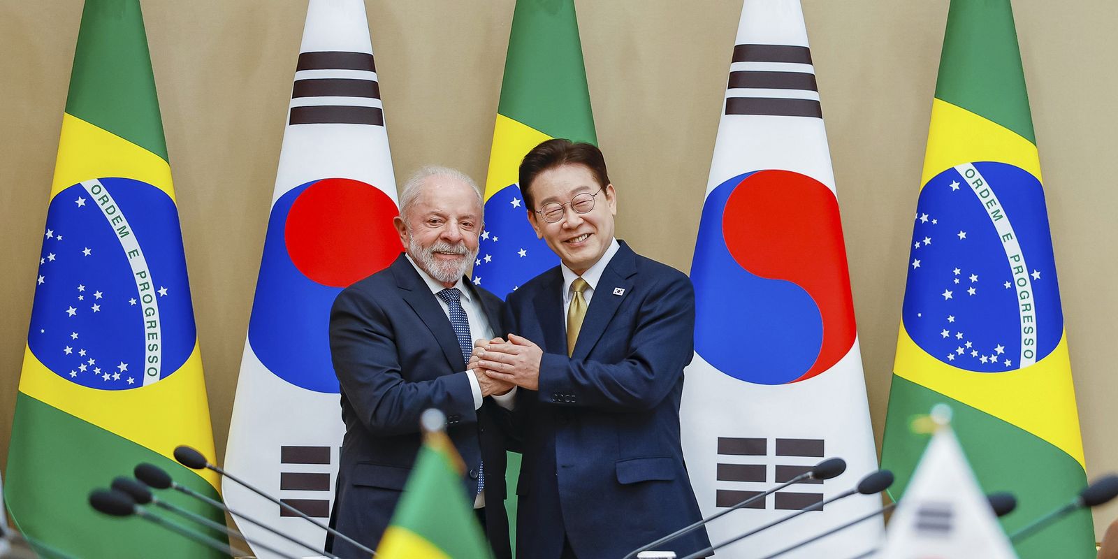 Lula says it's worth "any sacrifice" to arrest criminal tycoons