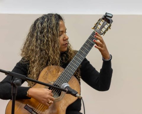 Mabel González Torres at the Vitier García-Marruz House