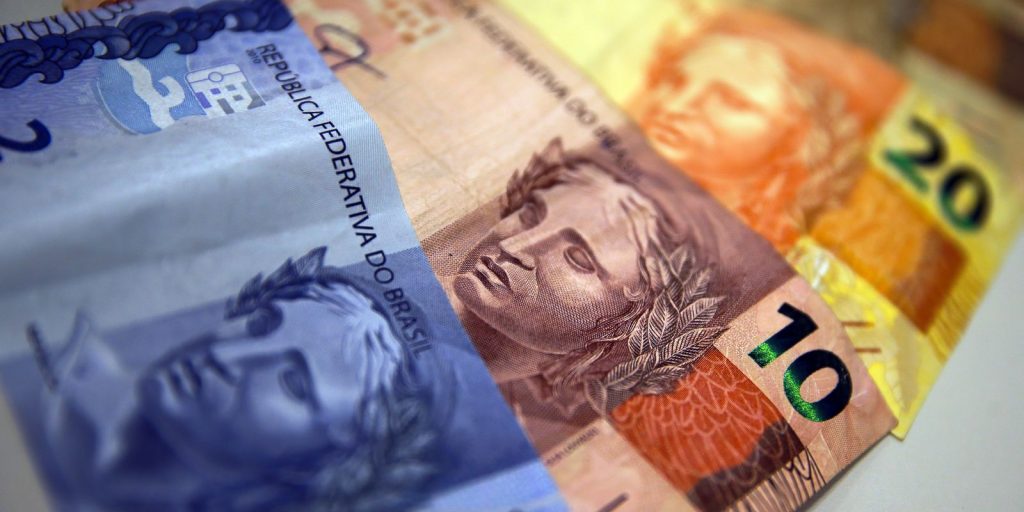 Market reduces inflation forecast to 3.95% this year