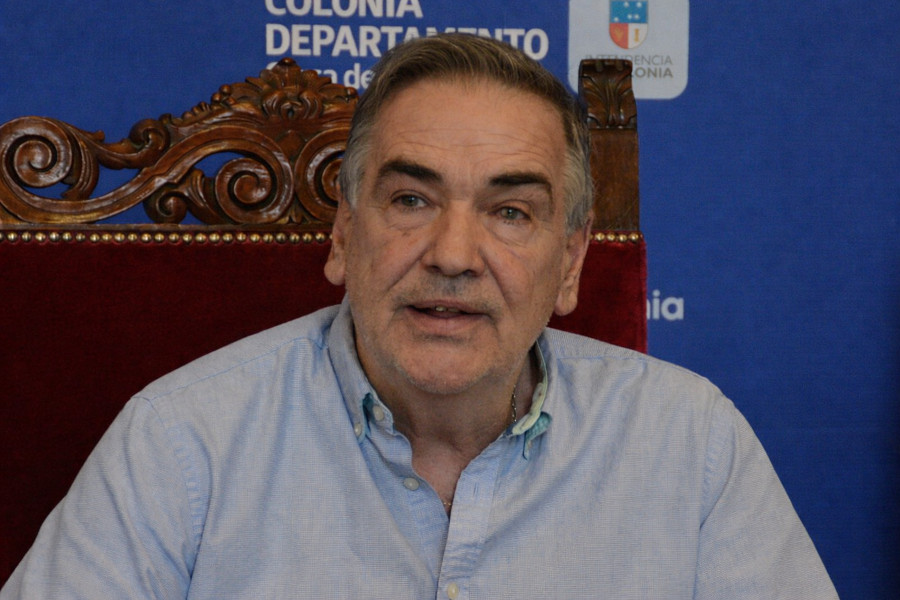 Mayor Guillermo Rodríguez in Nueva Palmira