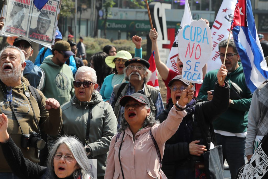 Mexico will send humanitarian aid to Cuba this week, but without oil yet