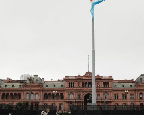 Milei's reform increases profits and subjugates workers, says lawyer