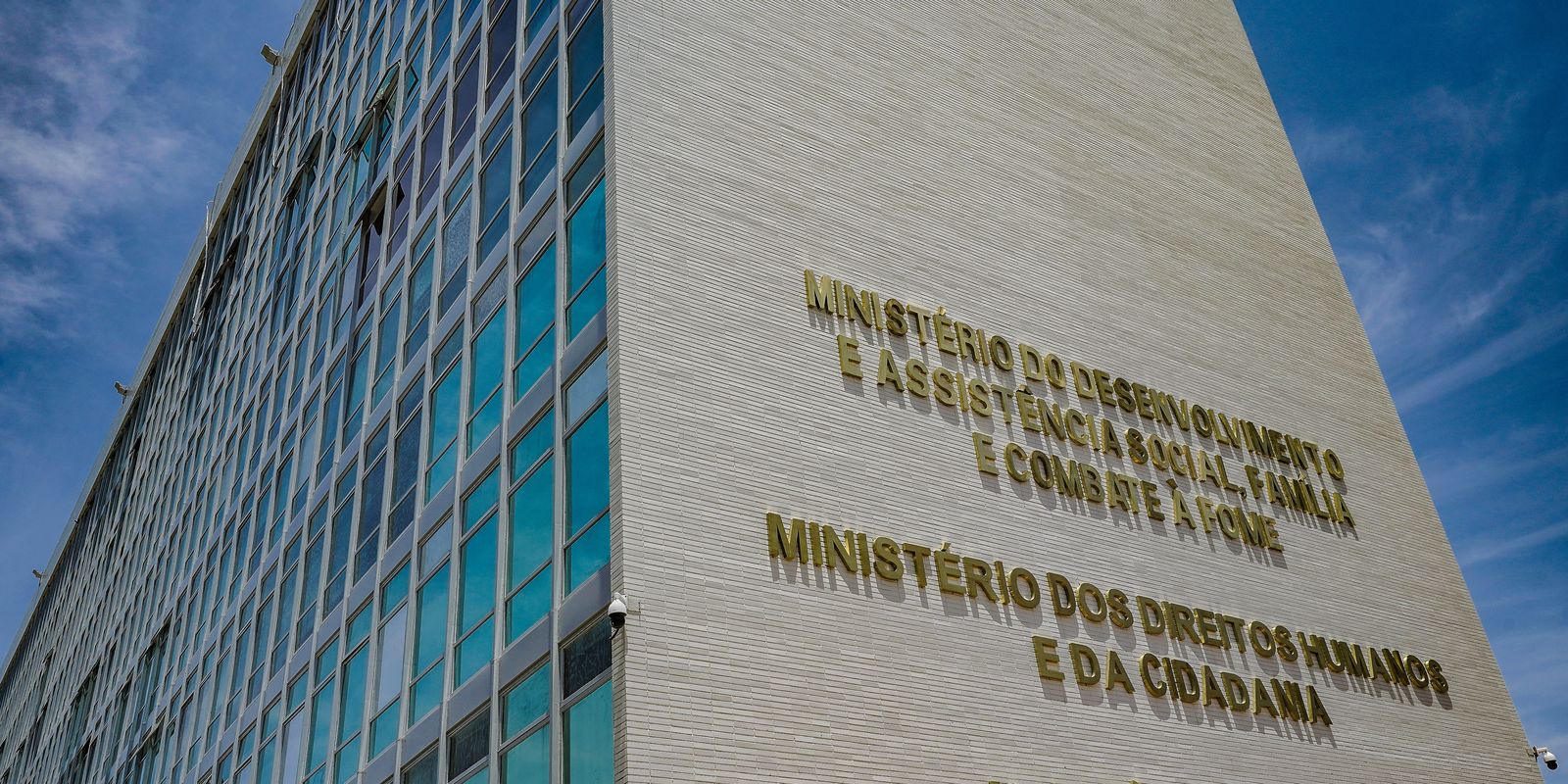 Ministries react to the acquittal of man who raped girl in MG