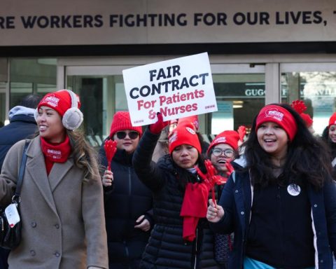 More than 10,000 striking New York nurses reach agreement for a 12% pay increase