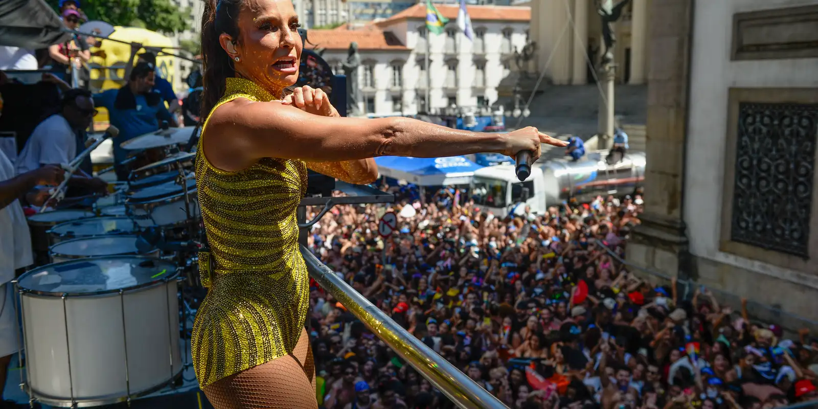 More than 500 thousand revelers attend Ivete Sangalo's megablock