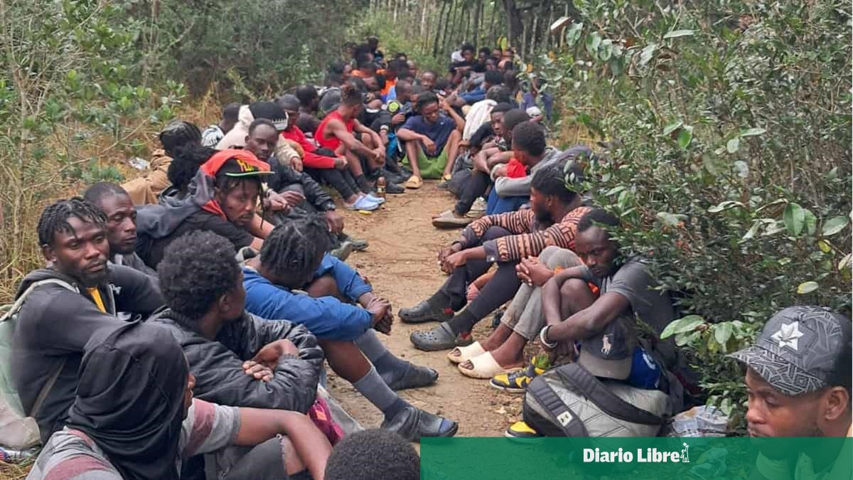 More than 60 Haitian immigrants detained in Loma de Cabrera