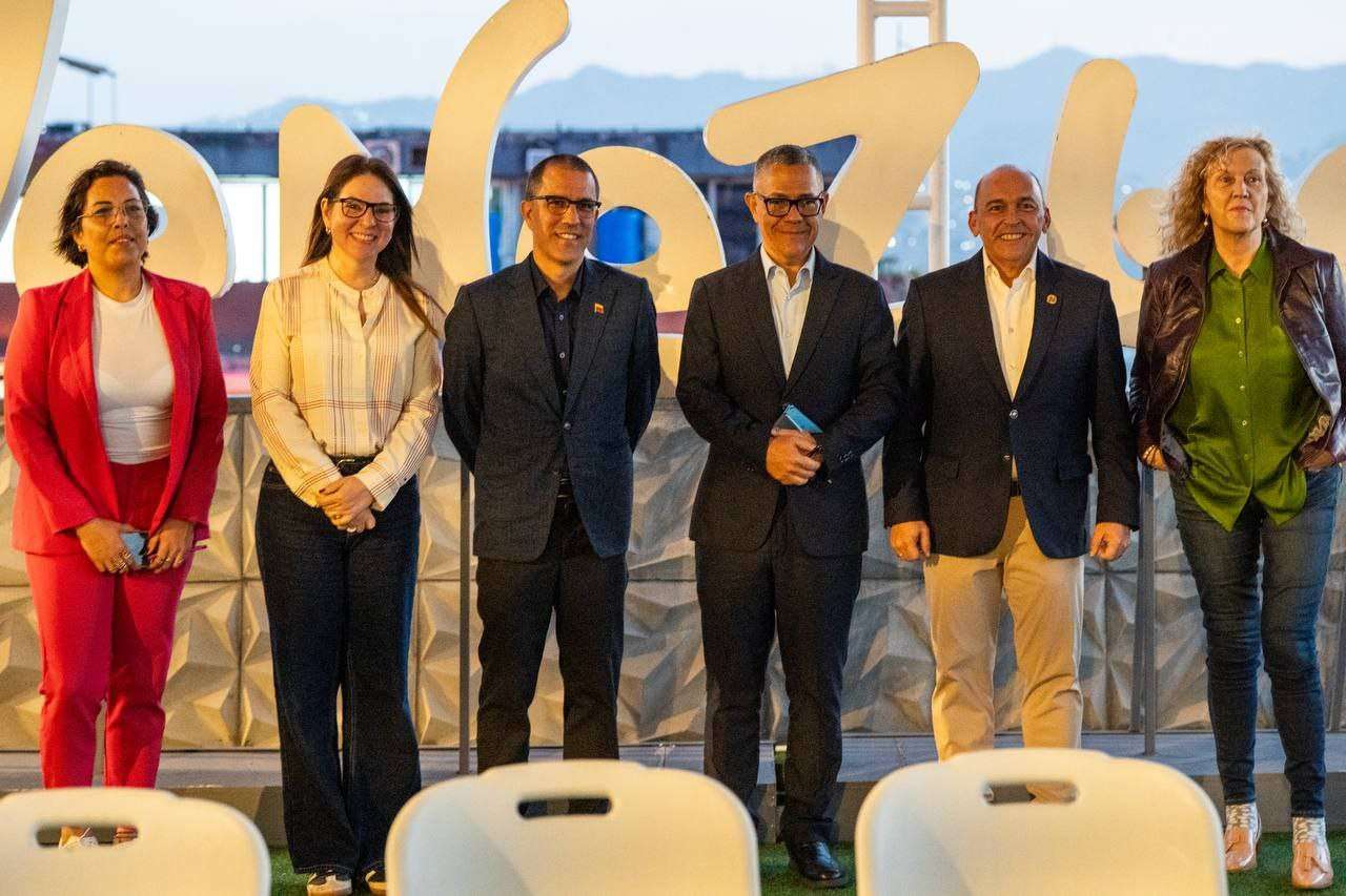 More than 6,400 people requested benefits from the Amnesty Law