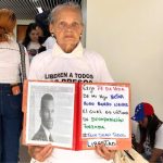 Mother of Víctor Quero Navas asks for proof of life after 14 months of detention without information