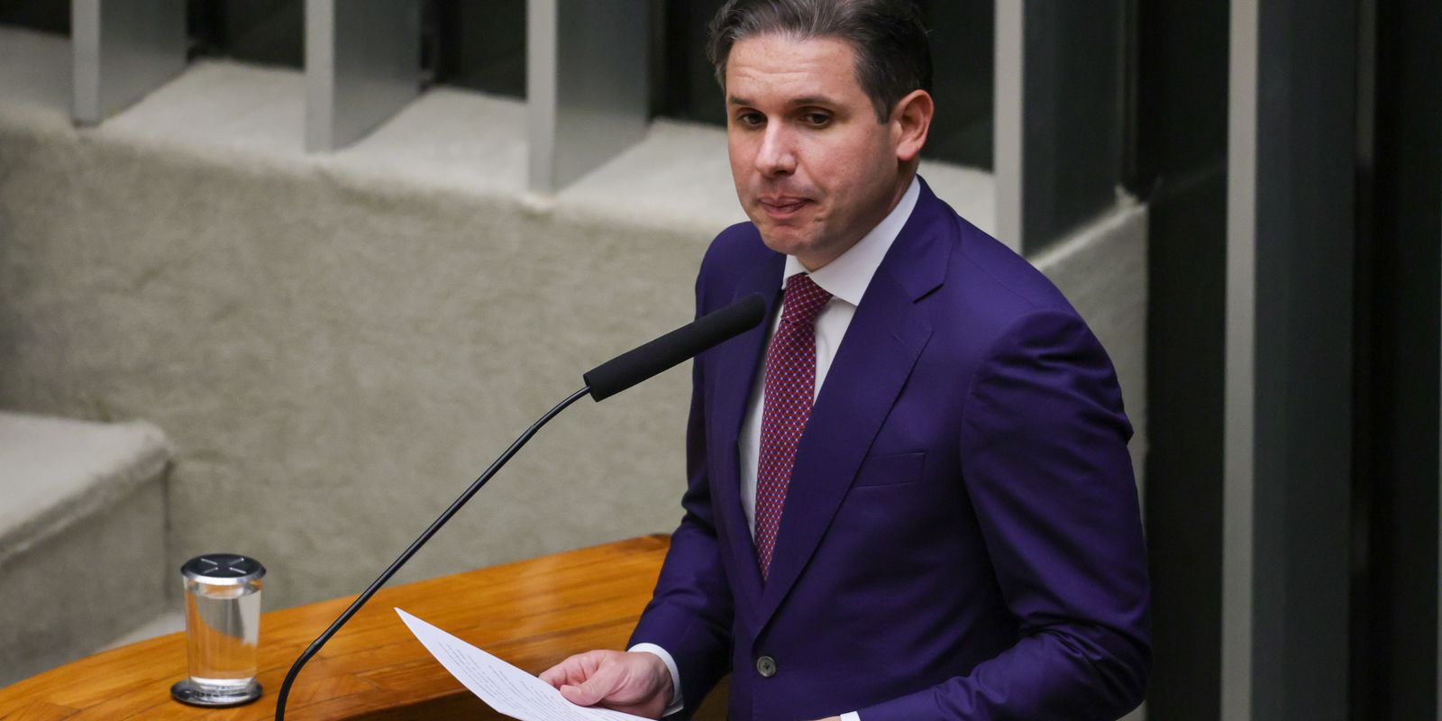 Motta promises to advance on 6x1 scale and work through applications