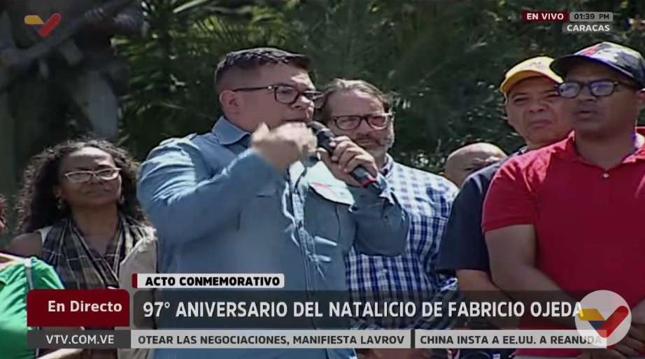 Nahum Fernández: the people in the streets are a guarantee of political stability