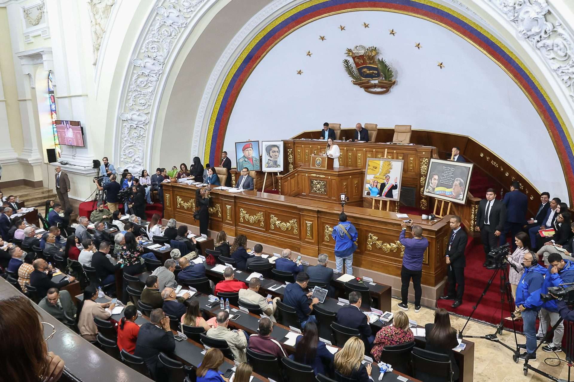 National Assembly unanimously approved 6 articles of the Amnesty Law