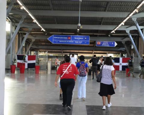 OMT reports that the Metro is now operating normally