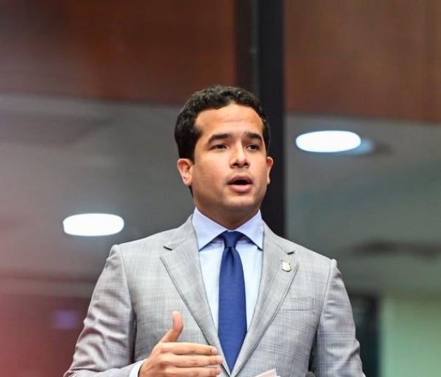 Omar Fernández afirma que apagón evidencia «descuido estructural» de las autoridades