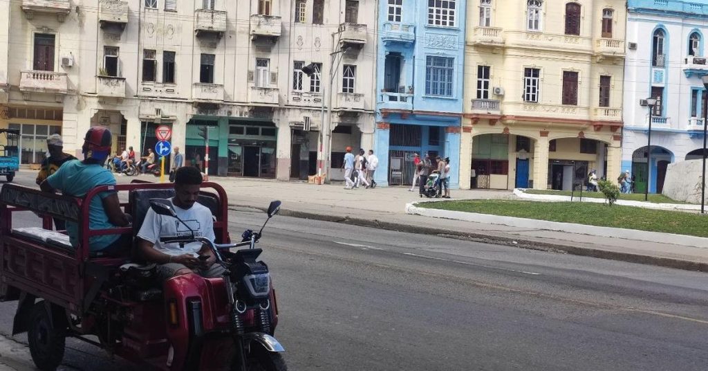 Pedicabs and electric tricycles move goods in a Havana paralyzed by the energy crisis