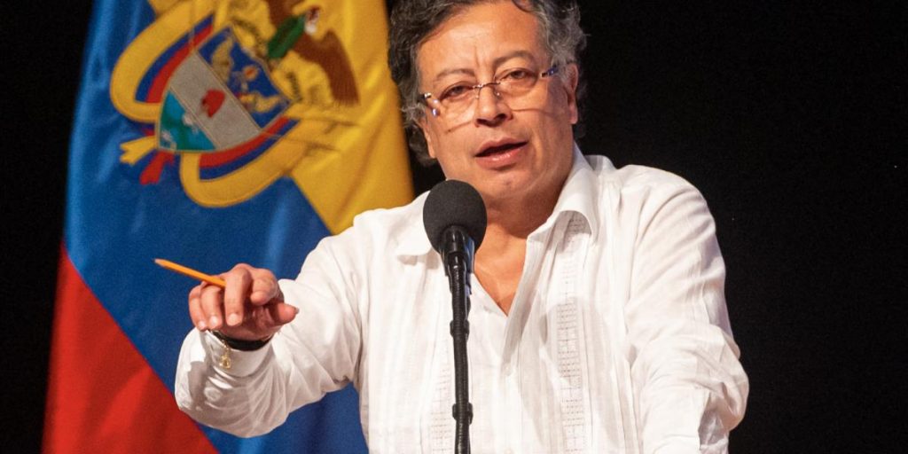 Petro reports 14 deaths due to arctic cold wave in Colombia; asks Court to reactivate economic emergency