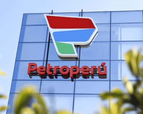 Petroperú debts put stress on local suppliers