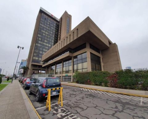 Petroperú will progressively reduce 954 jobs