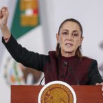 President of Mexico affirms that there are talks to mediate between the US and Cuba