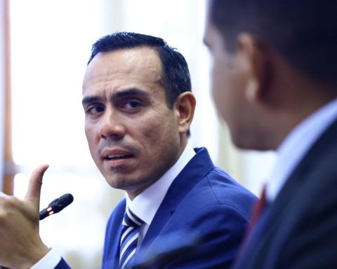 Presidential Office approves payment for José Jerí's legal defense