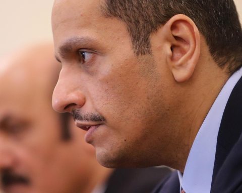 Prime Minister of Qatar arrives in Venezuela