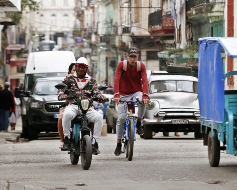 Putin and Xi Jinping defend cooperation with Cuba and Venezuela, despite pressure from the US