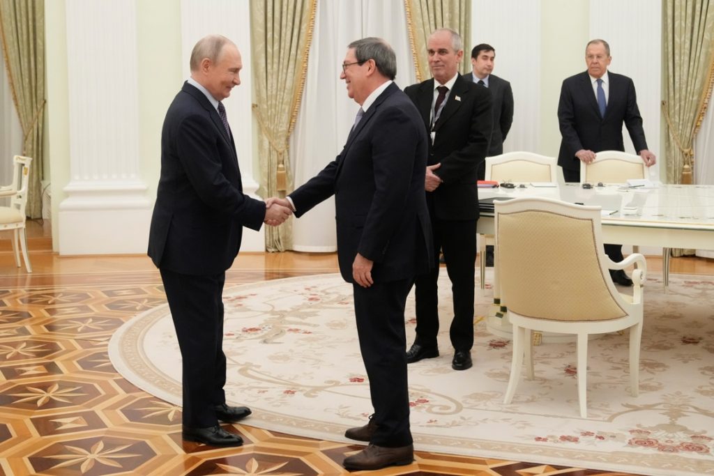 Putin considers new sanctions on Cuba unacceptable