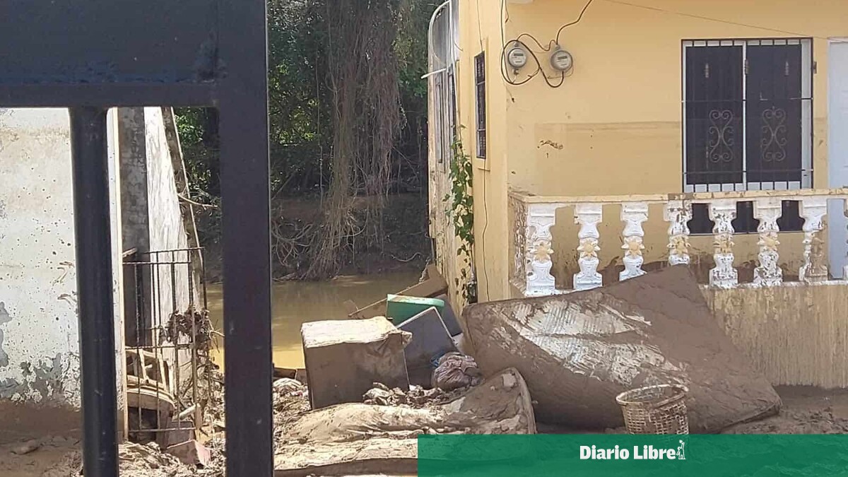 Red Cross reports more than 3,200 homes damaged after frontal system