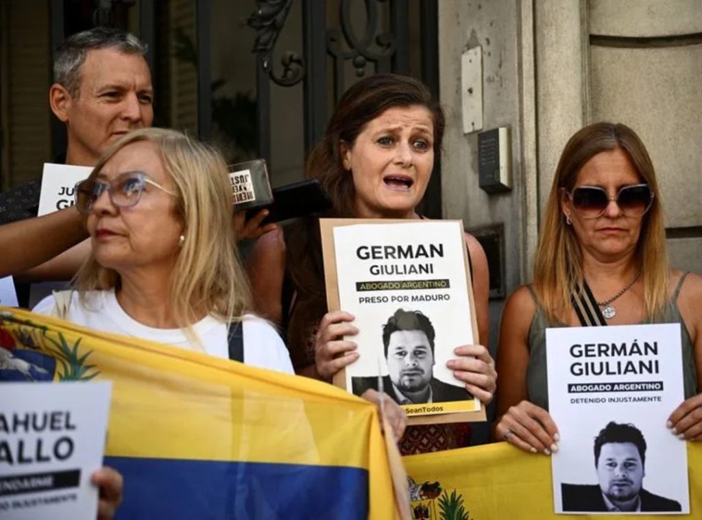 Relatives of Argentines detained in Venezuela ask to include their cases in the amnesty law