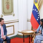 Rodríguez meets with Shell representatives to explore investment opportunities